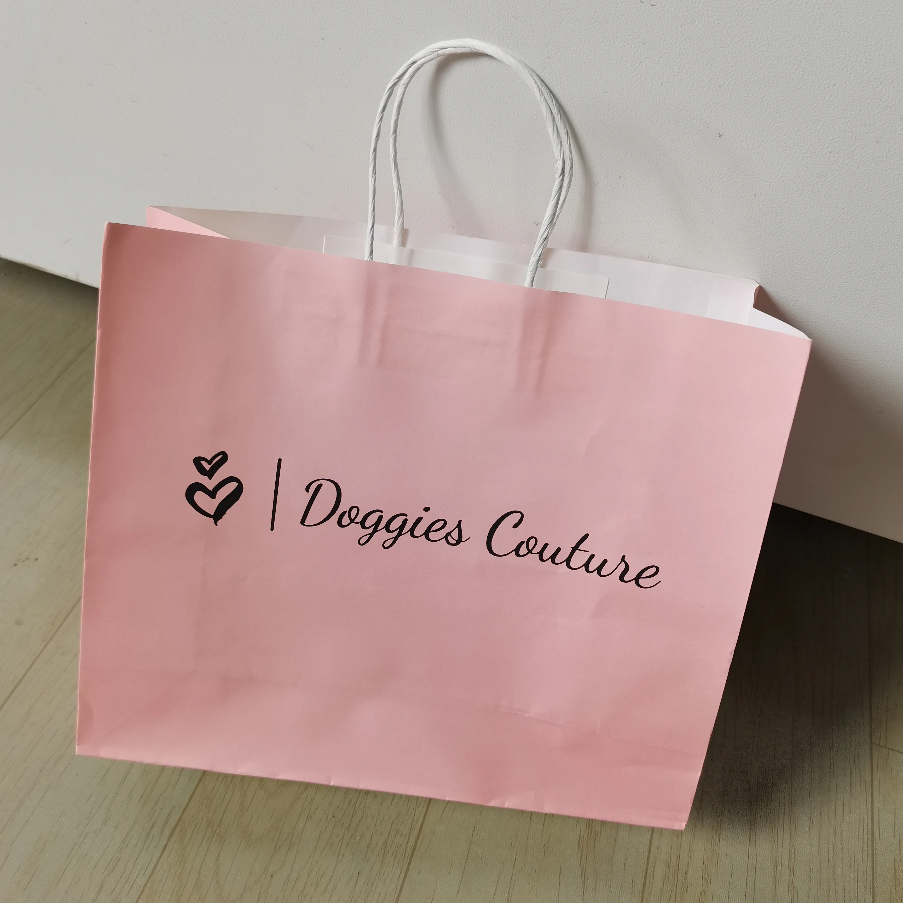 Wholesale Kraft Paper Bag Gift Shopping Paper Bag With Logo For Clothing Custom Packaging Bag