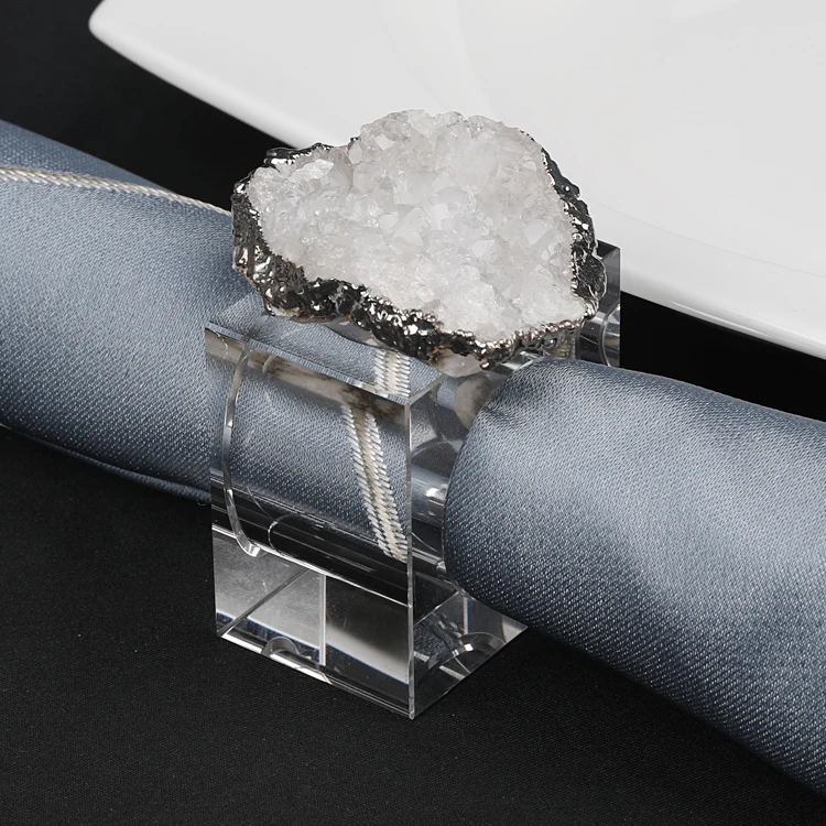 Wholesale Bulk Natural Decorative Crystal Wedding Table Napkin Rings Decoration Accessories Quartz Geode Napkin Rings