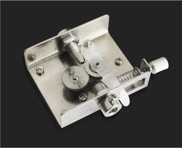 High quality  iron automatic feeding soldering station