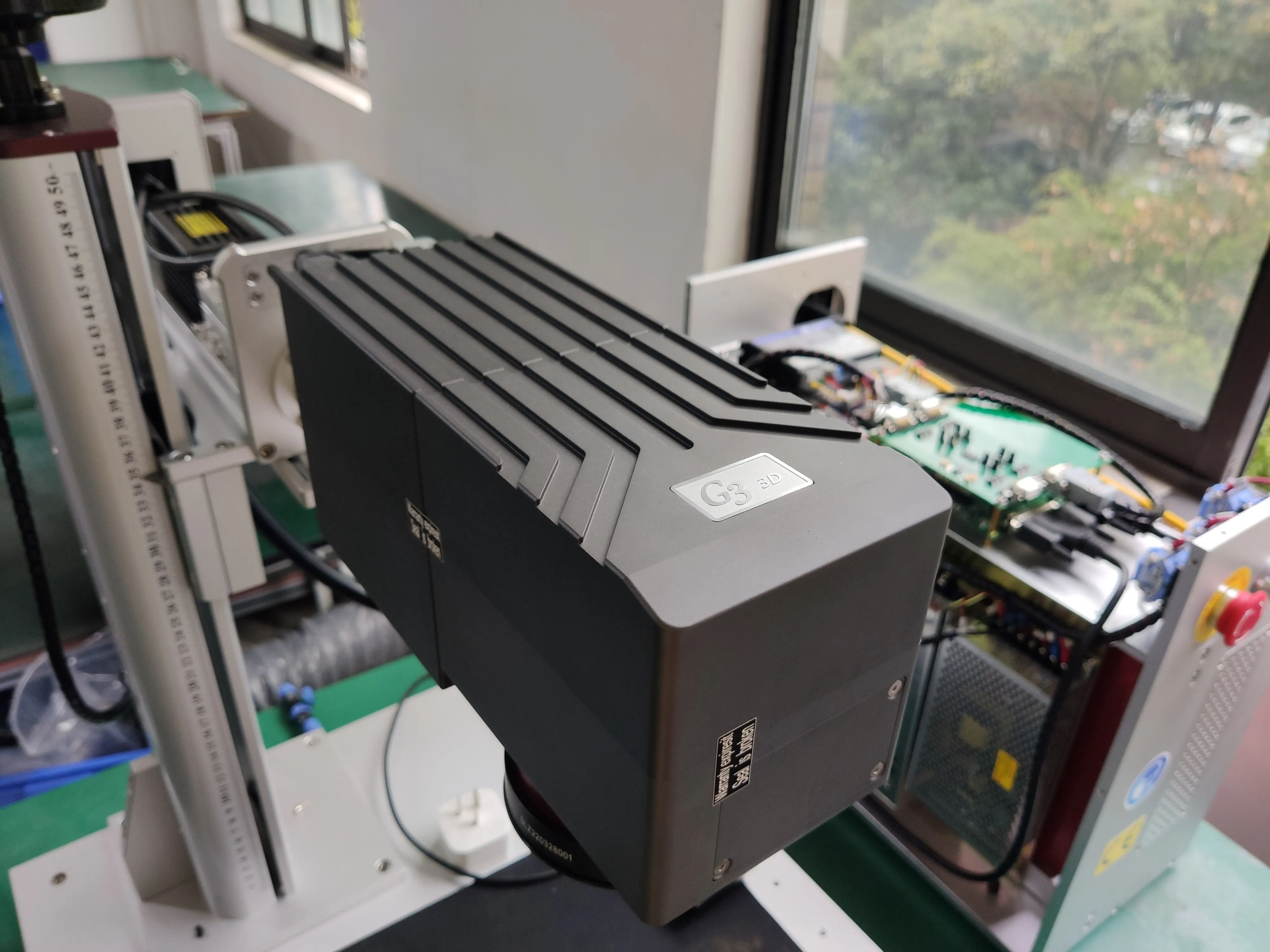 Оптоволоконный лазерный гравер JPT 3d 100 Вт 125x160 мм гравировальный станок большой площади с вращающимся инструментом