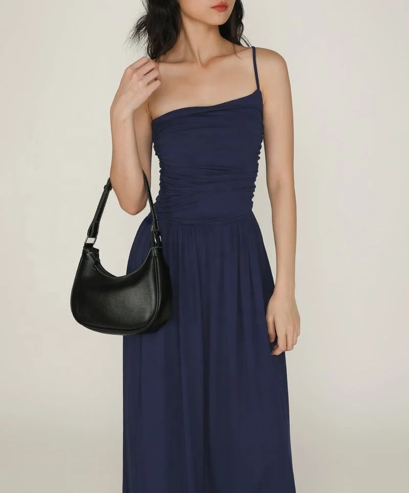 2024 Custom Dark Blue Charm Sleeveless One-Shoulder Spaghetti Strap Pleated Clothing Elegant Drape Slim Woman Dresses Daily Wear