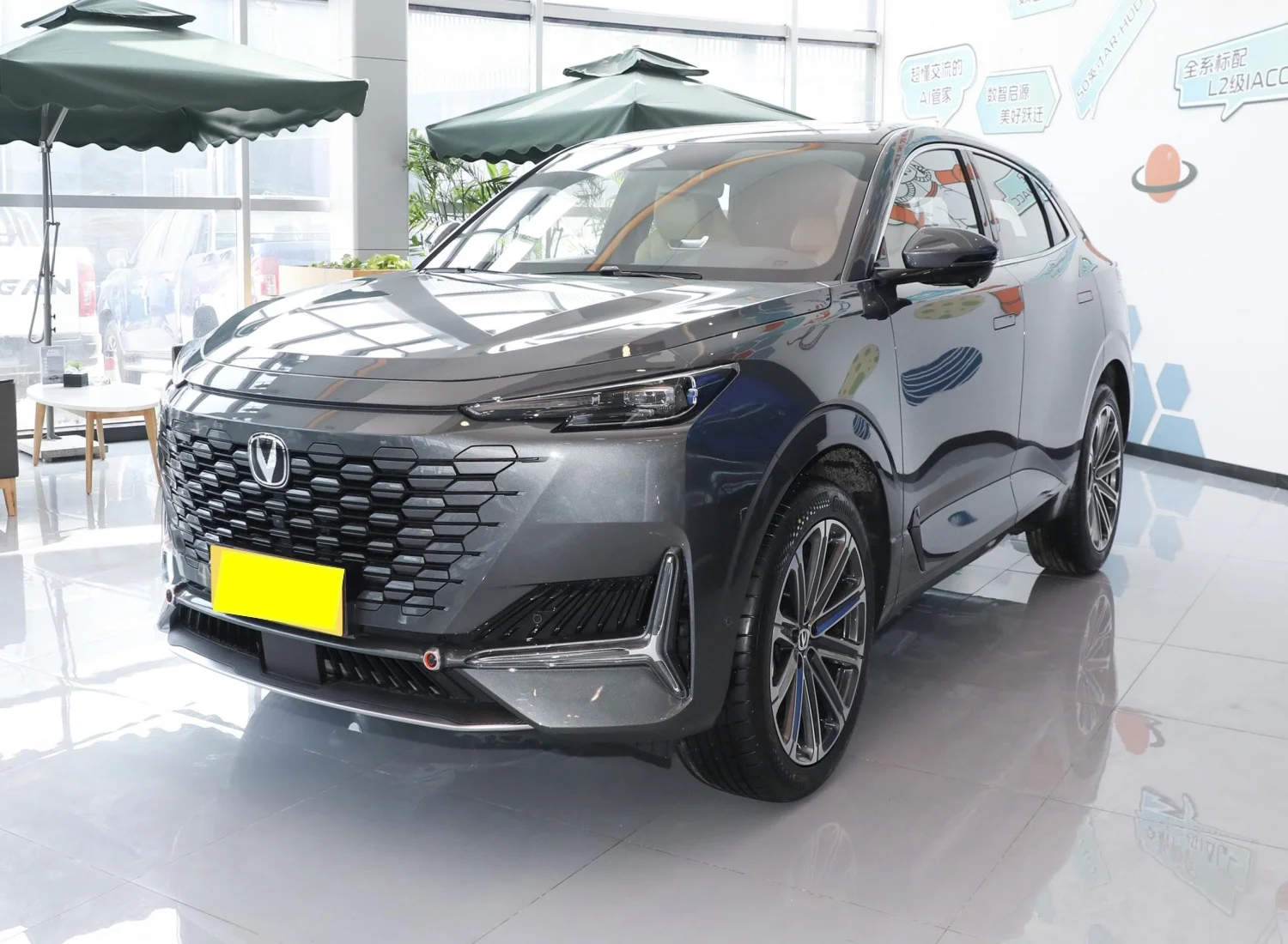 Hot 2024 Changan Uni-k Chinese car 5-door 5-seat SUV unik 2.0T 2WD/4WD 233HP Gasoline Car For Export