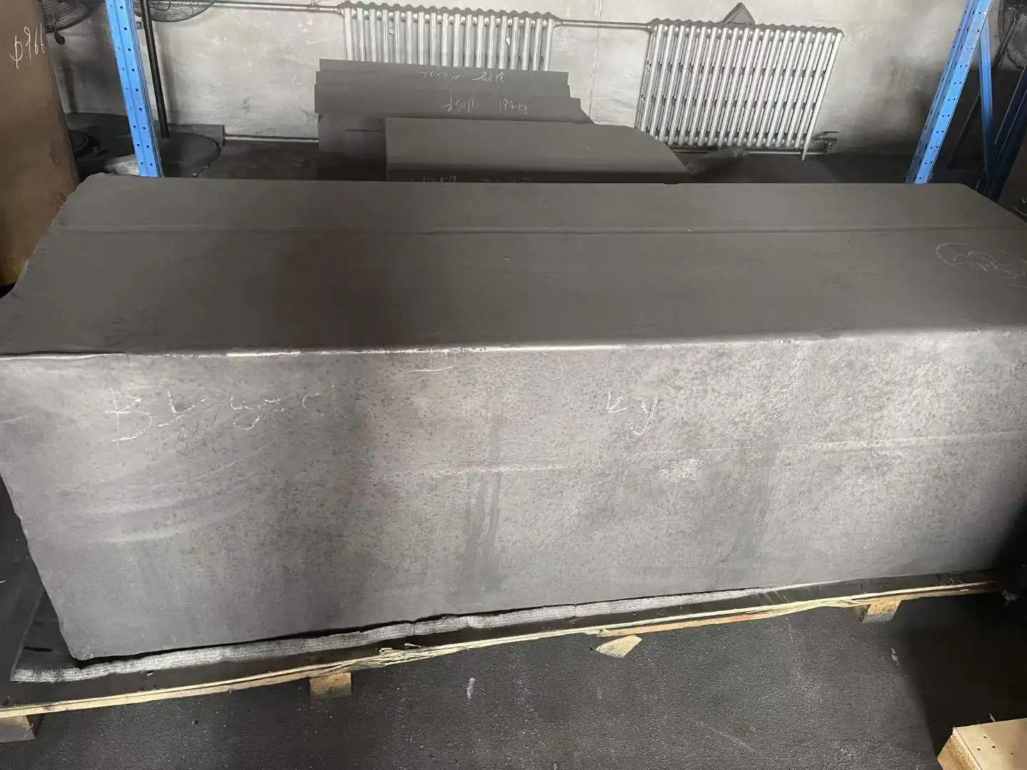 High-quality high-temperature, oxidation-resistant graphite blocks for casting can be customized