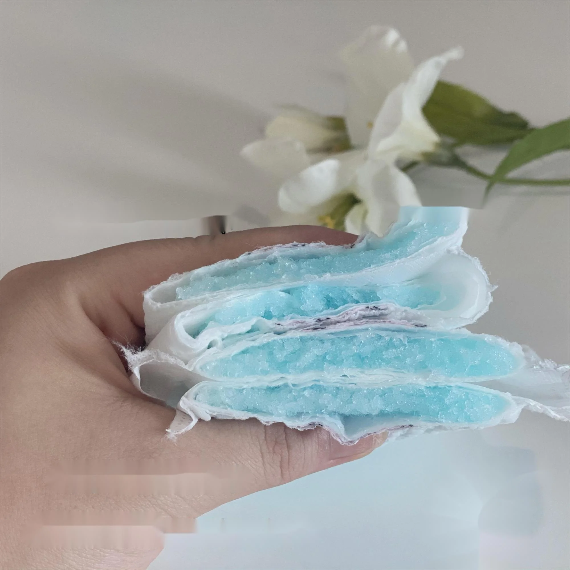 Quick absorbing Zero added Stay Dry Odorless Ultra Thin Wings daytime use Feminine Periods sanitary napkin pads lady pad