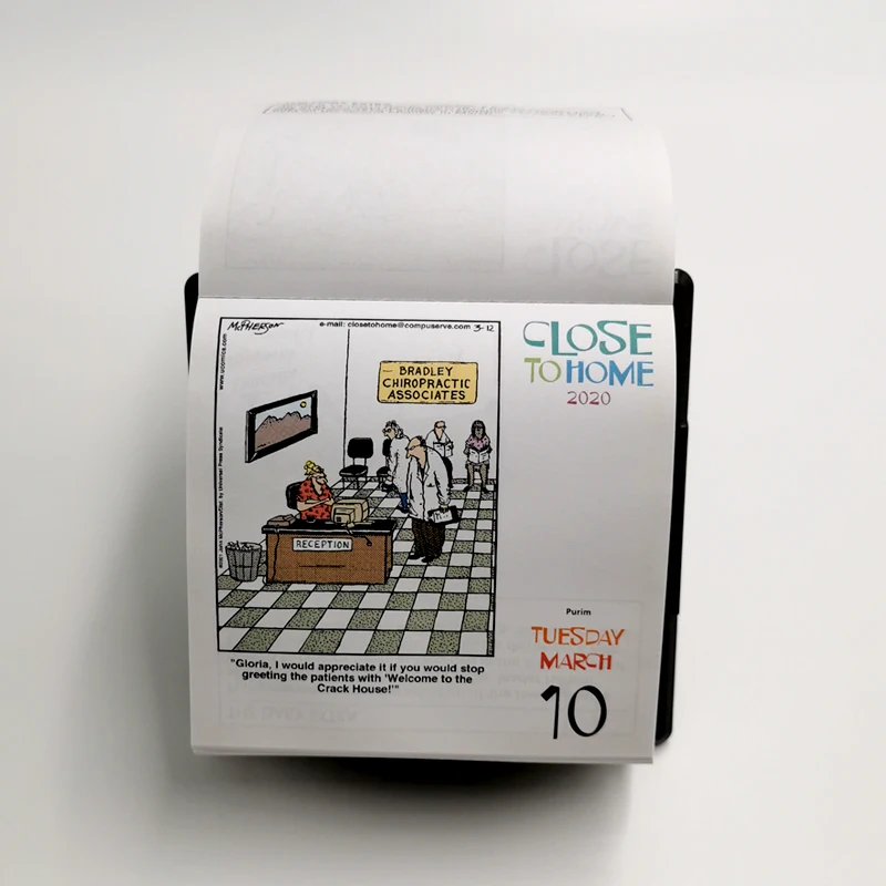 Factory Price Calendar Customized Printing Desktop Pad Tear Off Table Calendar With Black Plastic Stand Planner for Office