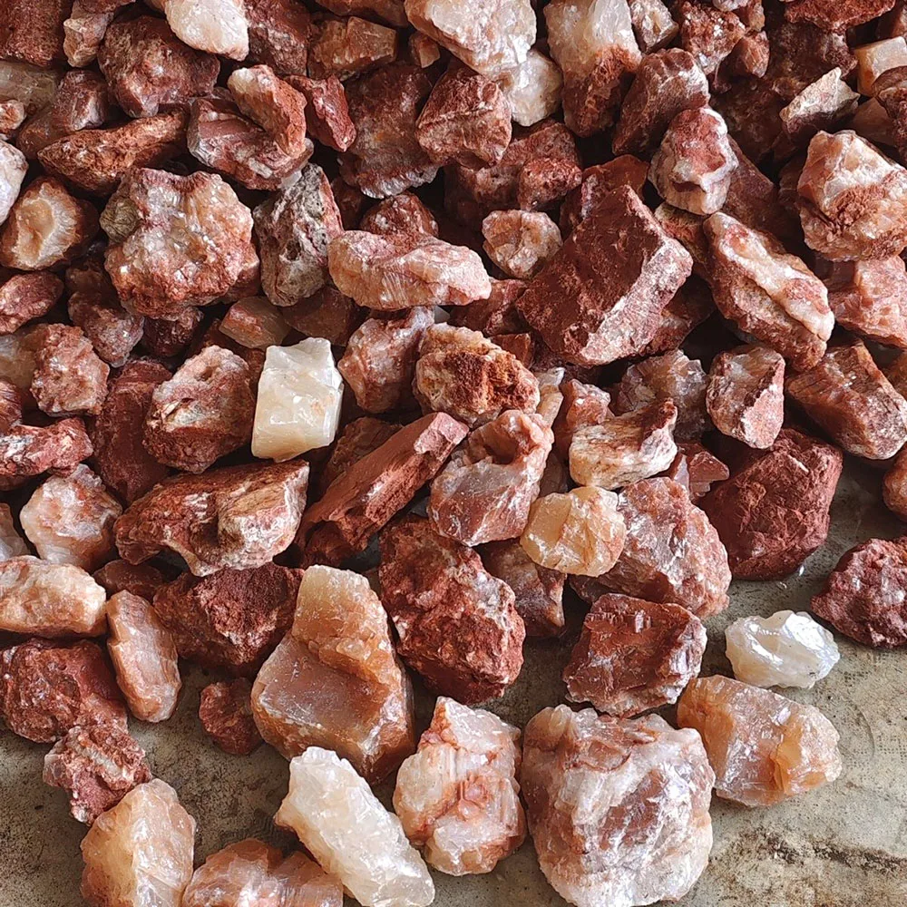 Wholesale red gemstone red phosphorustone quartz crystal raw stone used for decoration