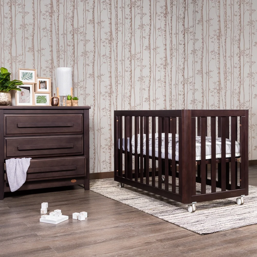 Boori Modern Nursery Furniture Wooden Height Adjustable Baby Cot With Wheels and Bedroom Chest of Drawers