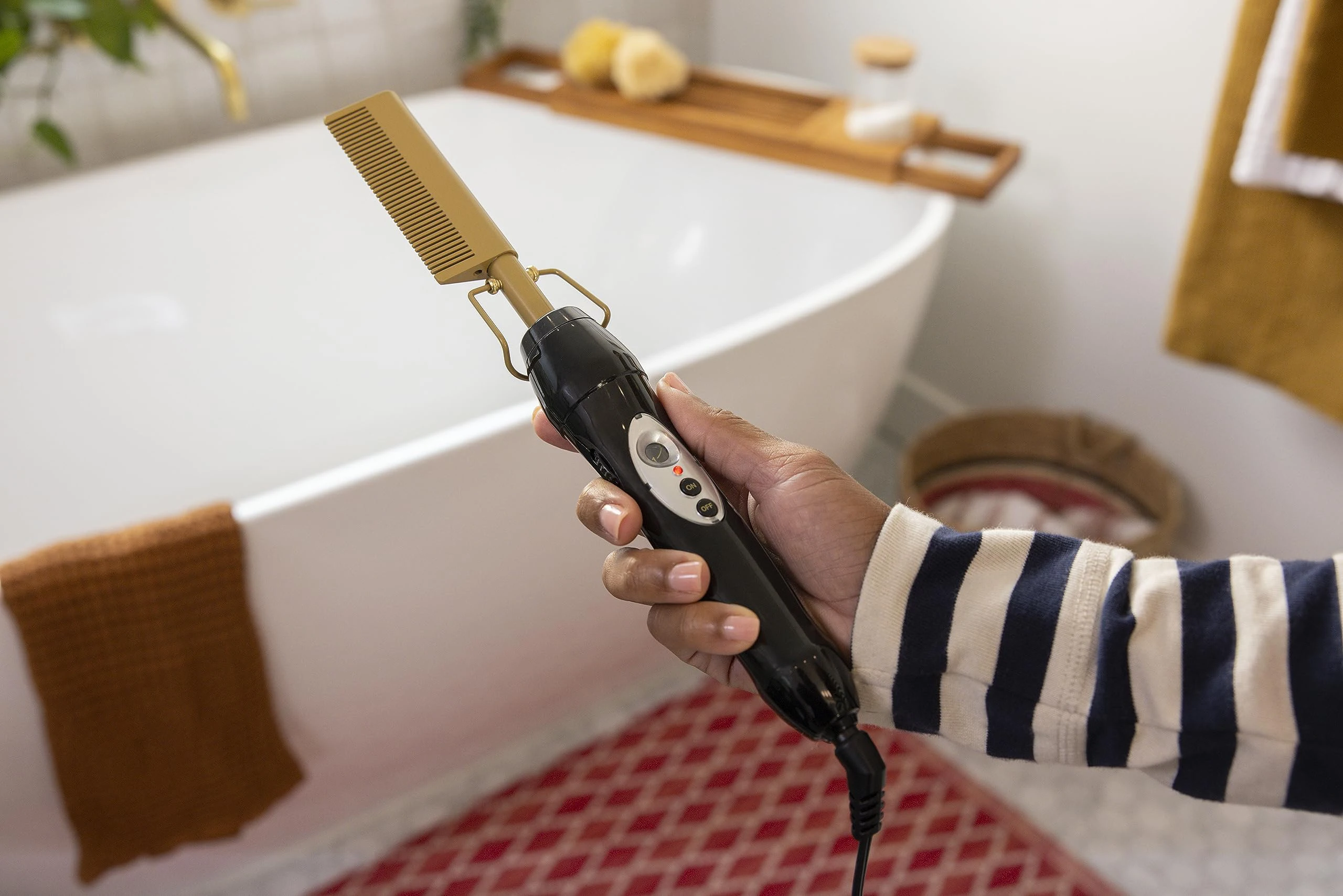 Gold Professional 20 Adjustable Heat-Settings Dual Voltage 450F High Heat Straightener Heat Ceramic Press Comb for Hair