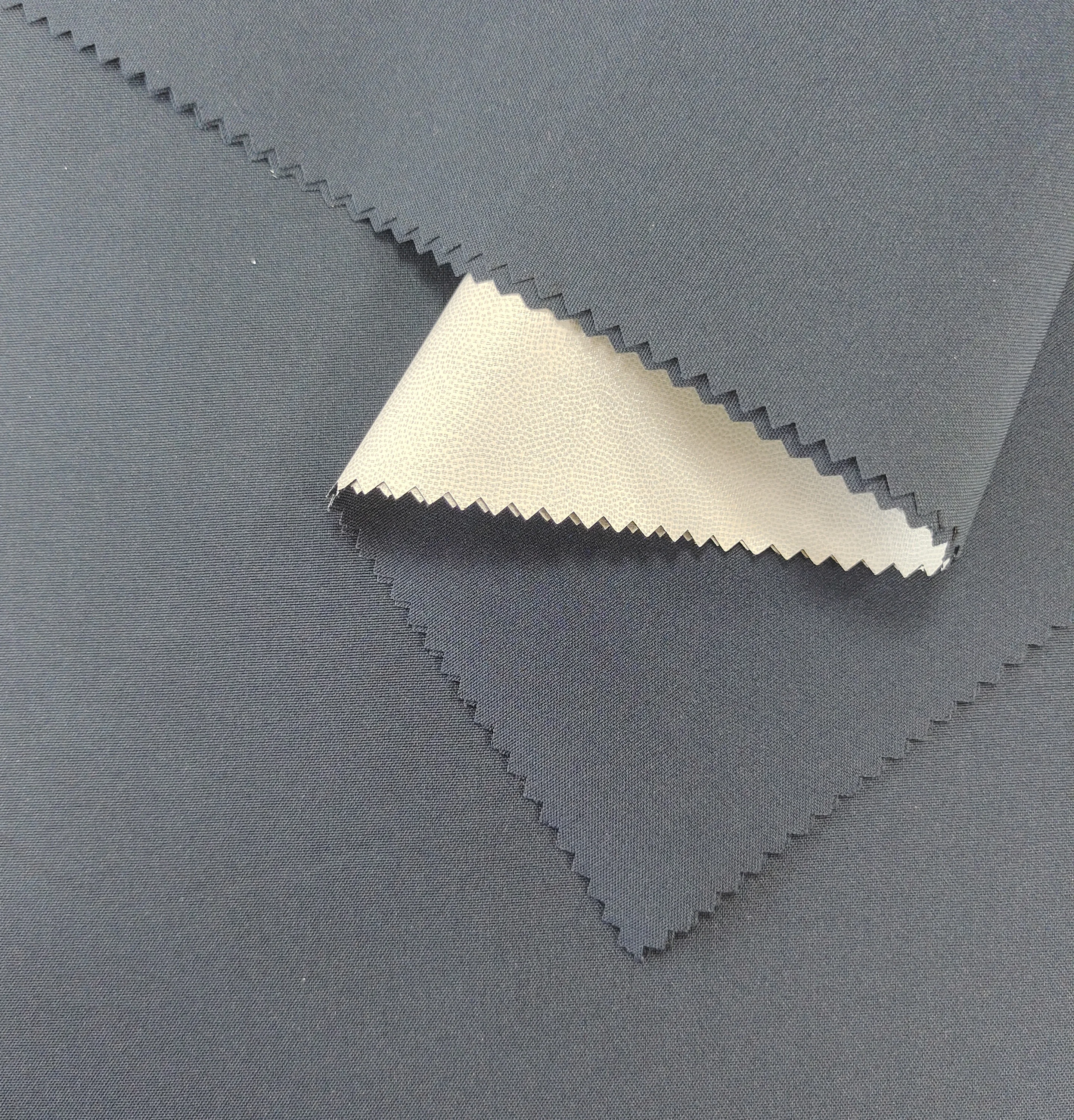 Customized waterproof 100% polyester pongee 150*300 FD stretch pongee with waterproof tpu coated fabric used for outdoor jacket