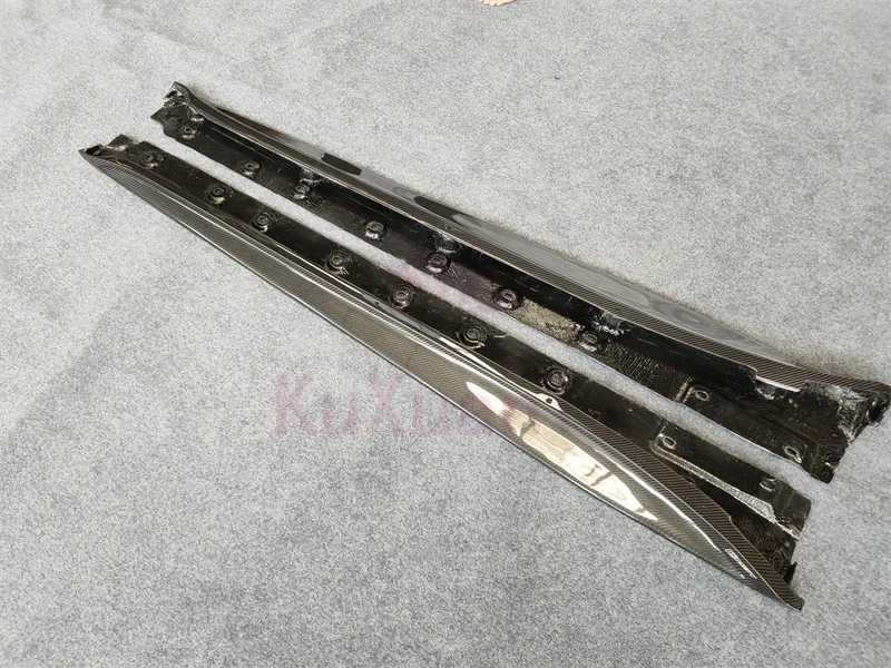 GT3 style carbon side skirt for Porsche 911 992