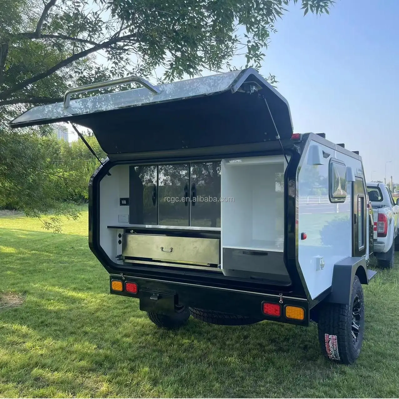 Customized Lightweight Mini Popup Camper Trailer with Camping Tent for Outdoor Travel and Sale