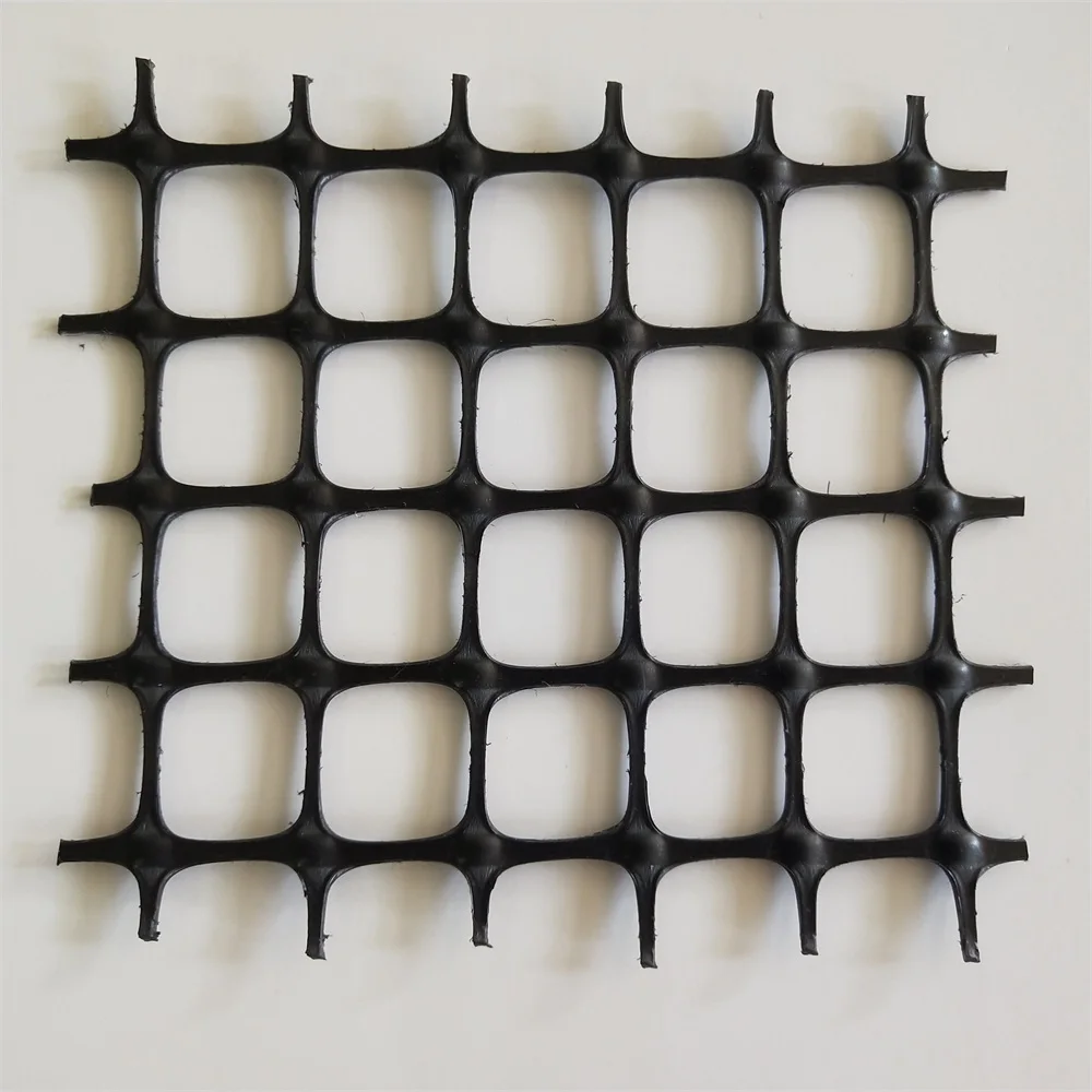 Shanghai Yingfan Geogrid Composite Nonwoven Bitumen Coated for Asphalt Overlayer Reinforcement Gravel Grid Biaxial Polyester