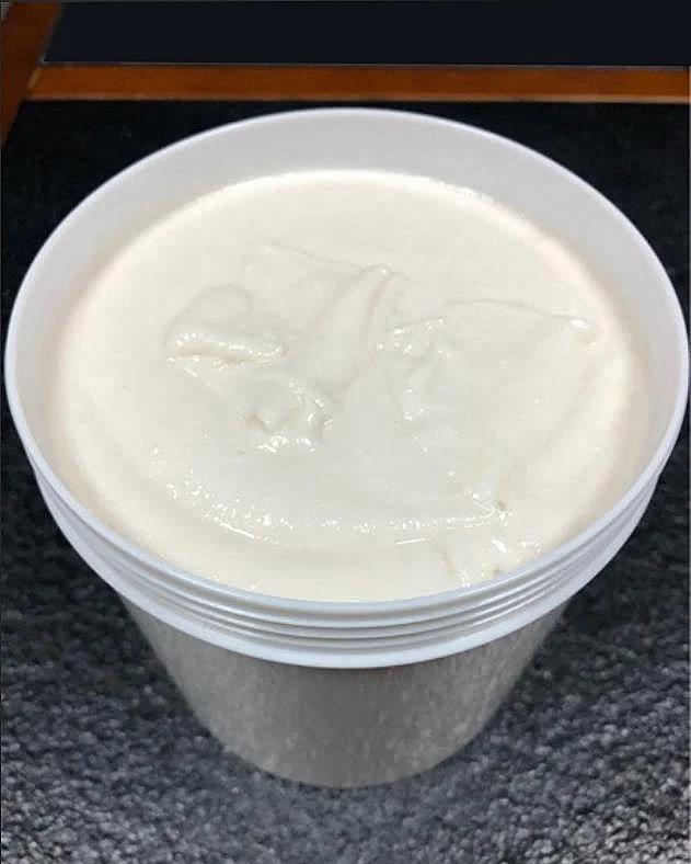 
Treatment of vitiligo Raw material and benoquin cream Pure monobenzone 99%/ Monobenzone Whitening Cream 40%-60% 