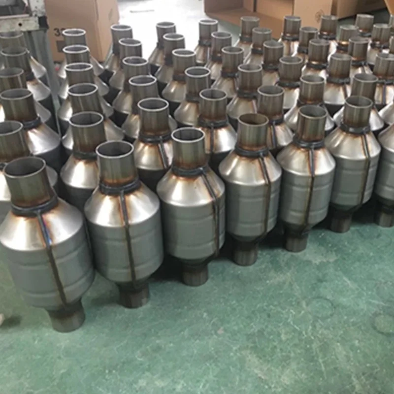 Круглый Универсальный каталитический конвертер керамическому кристаллу основания LL-0216