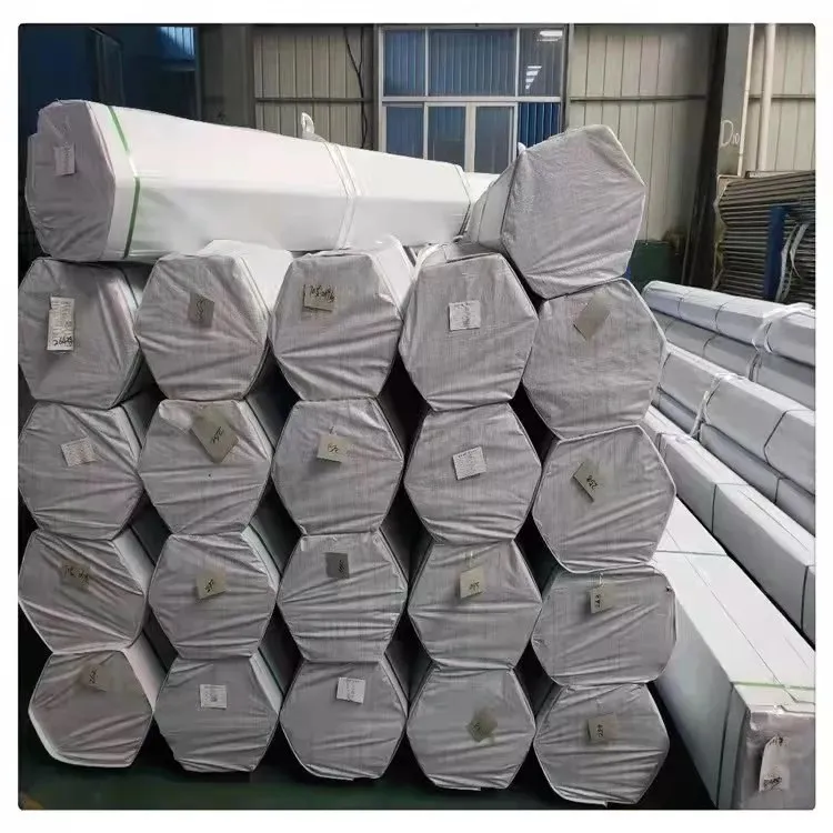 Full range of sizes can be customized Seamless Carbon pipes Mild Low Alloy Seamless steel tubes