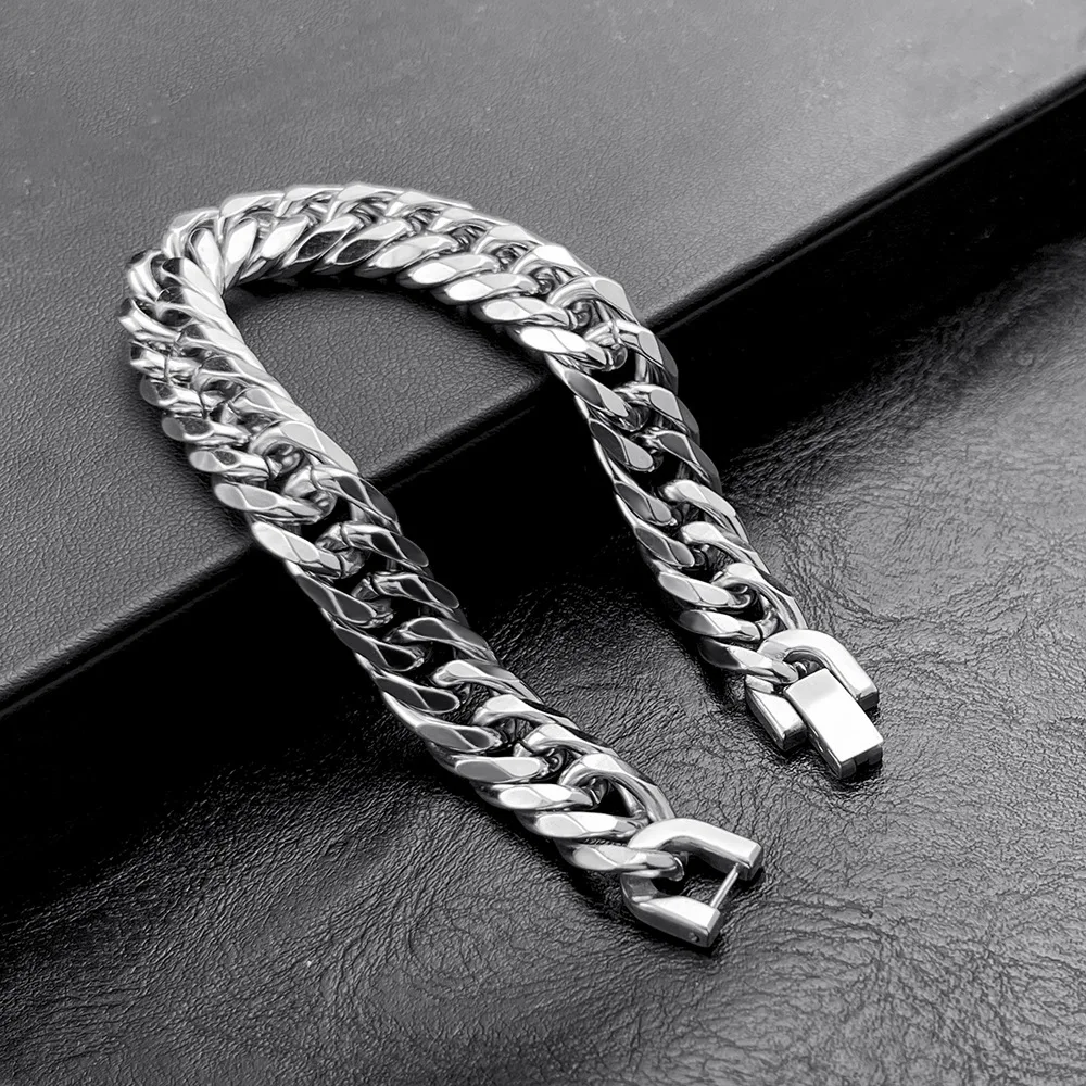Stainless Steel Metal Chain Cuban Simple Chain Bracciale da uomo in acciaio inossidabile Hip Hop Metal Chain Polsino da polso