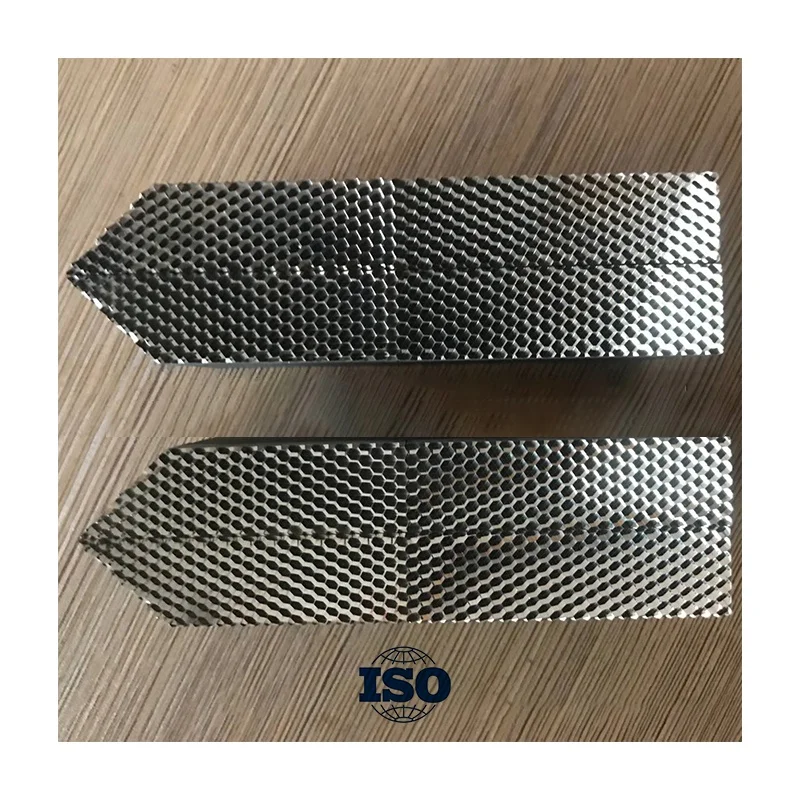 OEM High Quality EURO Standard Reflector Mold with Optical Analysis Service