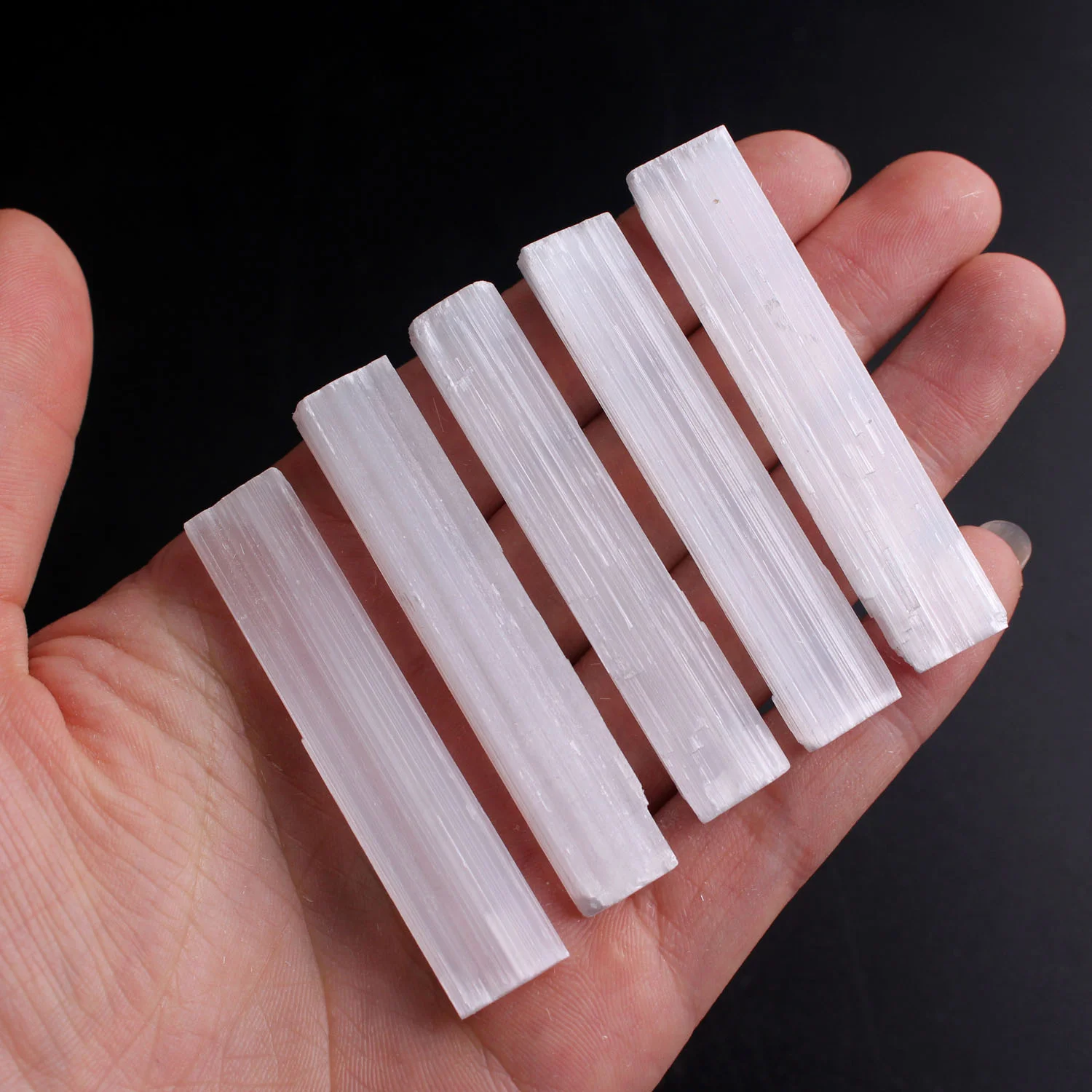 Natural energy healing crystals stick reiki quartz white gypsum strip selenite wand for decorate