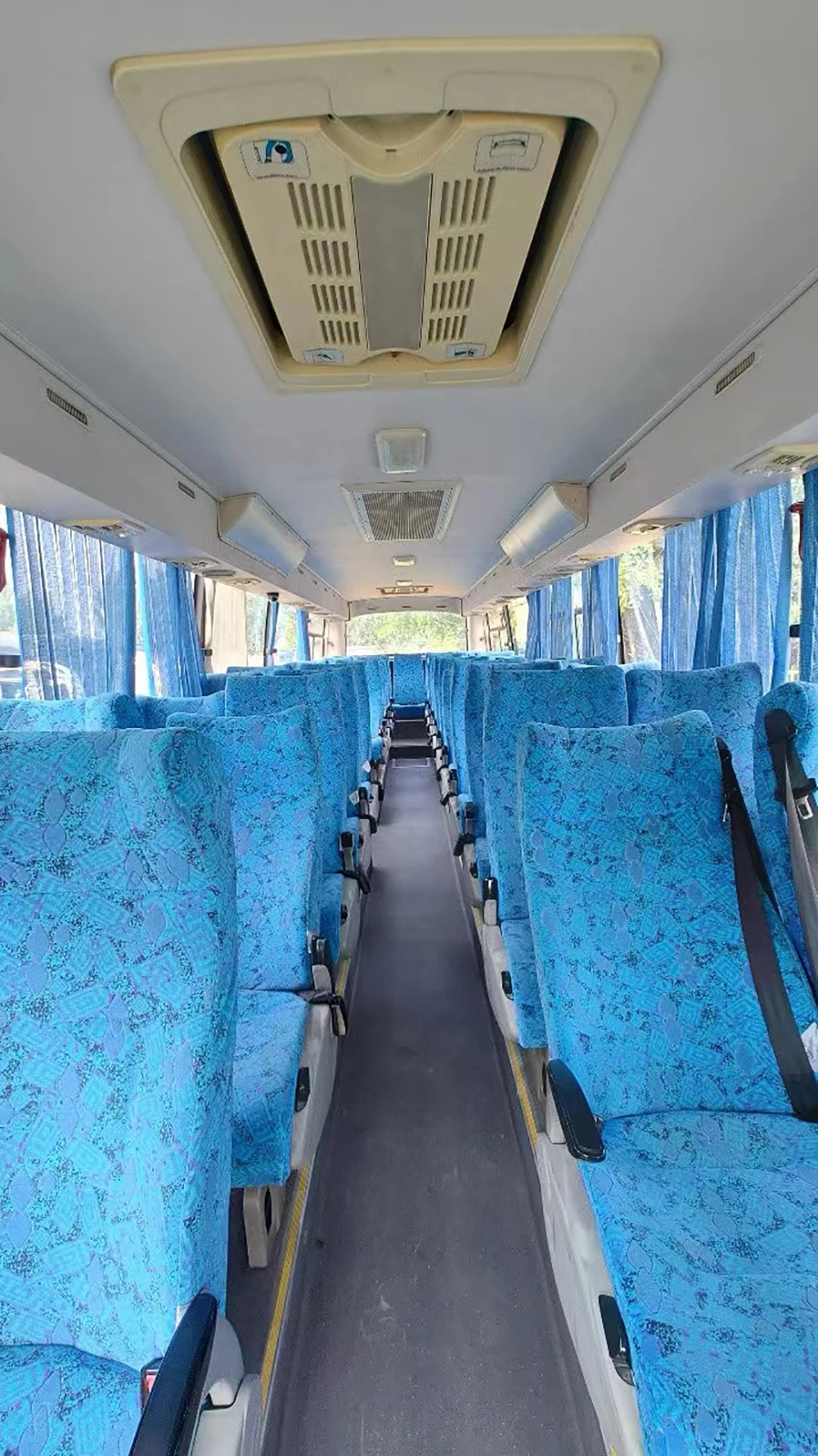 Higer New Energy Bus Large Passenger Coach 44 Seats Automatically Operated Refurbished Travel City Bus China Brand for Sale