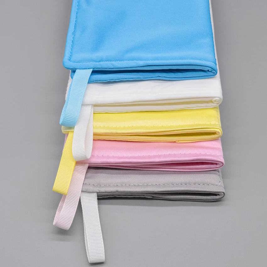 100% Polyester Reusable 3 Layers Dustless Cleanroom Rags Critical Environment Microfiber Cleaning Cloth