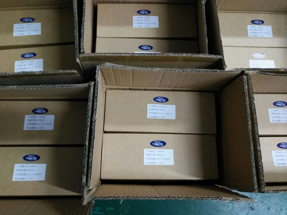 Fanfolding paper parking tickets with magnetic strip in CR80 size  thermal printable parking tickets with largest capacity