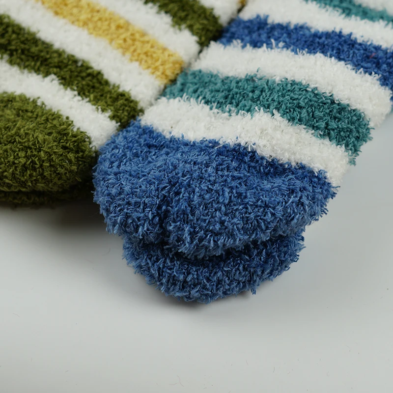 Hot Sale Cartoon Stripe Frog Winter Womens and Girl Soft Warm Room Cozy Socks