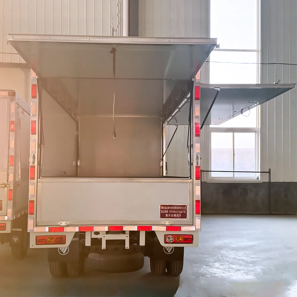 New 144Hp Comfortable 2.0L Foton Mini Van Parts Lights Truck