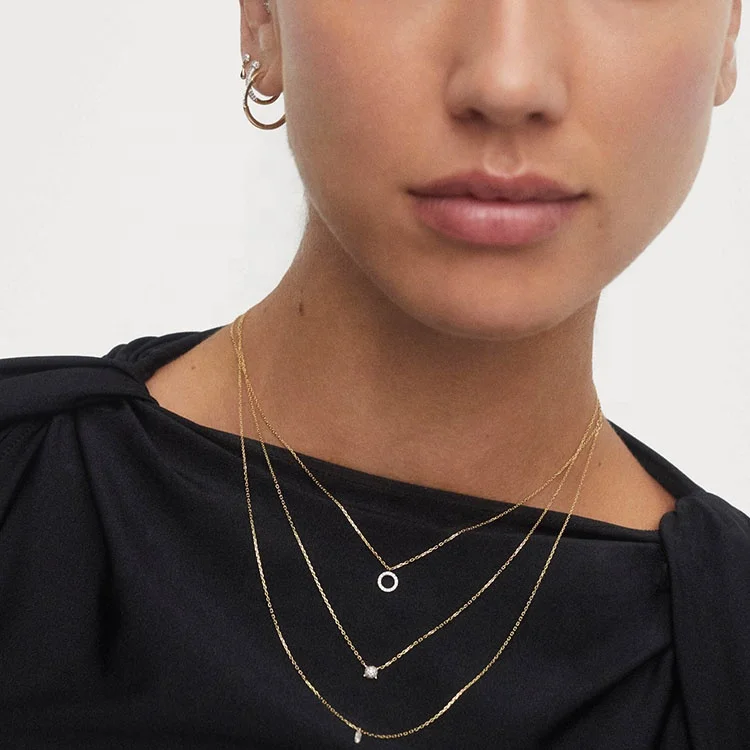 FirstMadam Fine Jewelry Smile Design 18K Gold Necklace Lab Diamond Pendant Necklace for Women