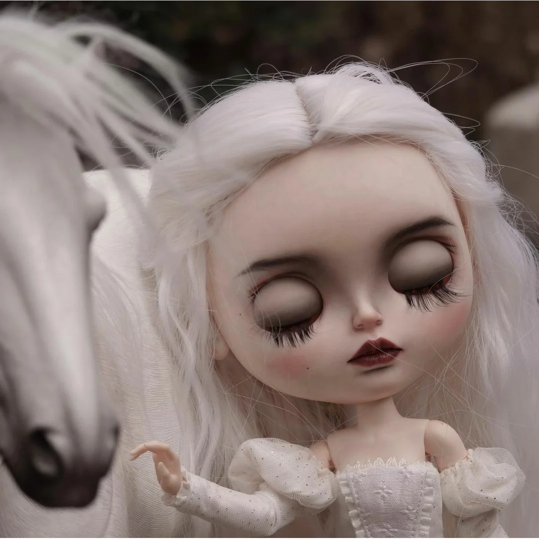 Hot sale High Temperature Fiber Curly Wave Doll Gold Curl Long Wigs For BJD