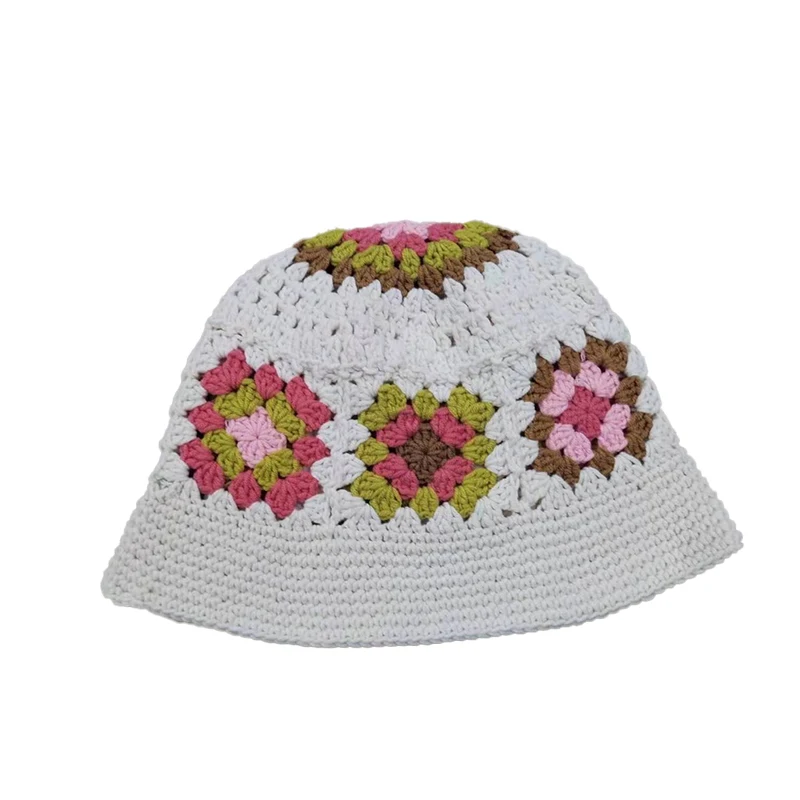 Hot Selling Handmade Knitted Hats For Women Thermal Hat Winter Warm Comfortable Designer Bucket Hat Popular