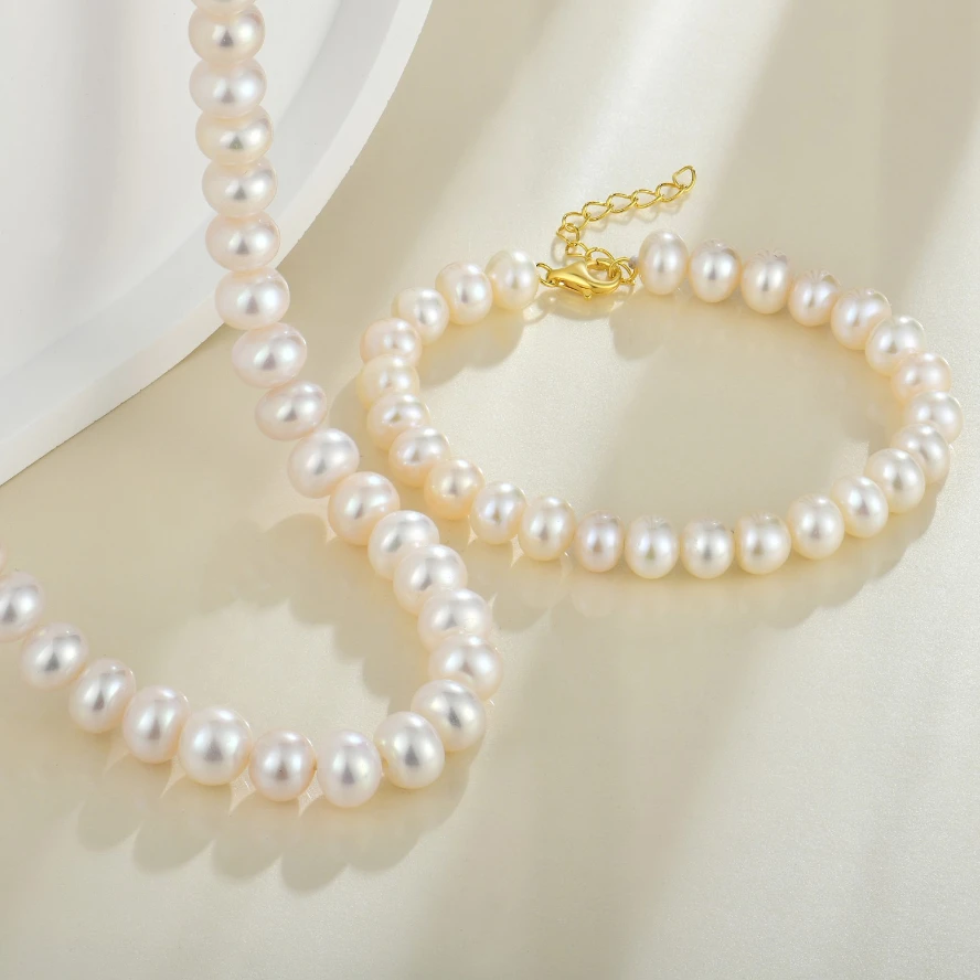 High Quality 3A Grade Real Natural Freshwater Pearls Necklace with Gold Plated Clasp - Perfect Round Pearls with High Luster