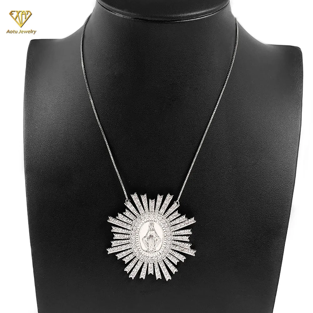 Religious jewelry stretch diamond Sunshine shape God of Mother Virgin Mary pendant necklace