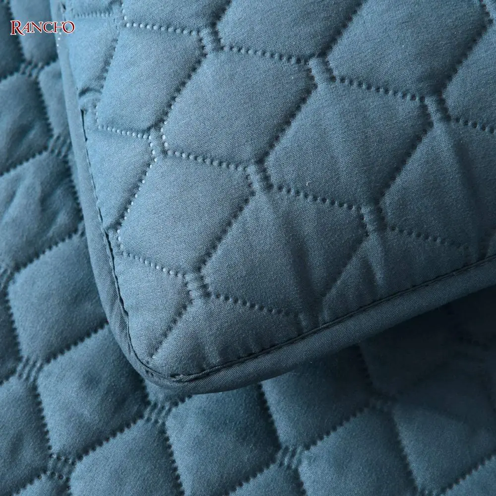 Factory custom wholesale good quality luxury design thick warm bedspread quilt set