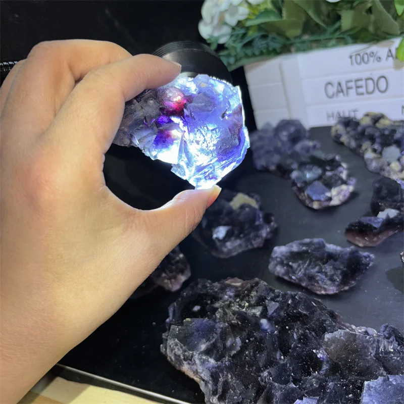 High Quality Fengshui Natural Crystals Mineral Stone Specimen Inner Mongolia Phantom Fluorite For Decoration
