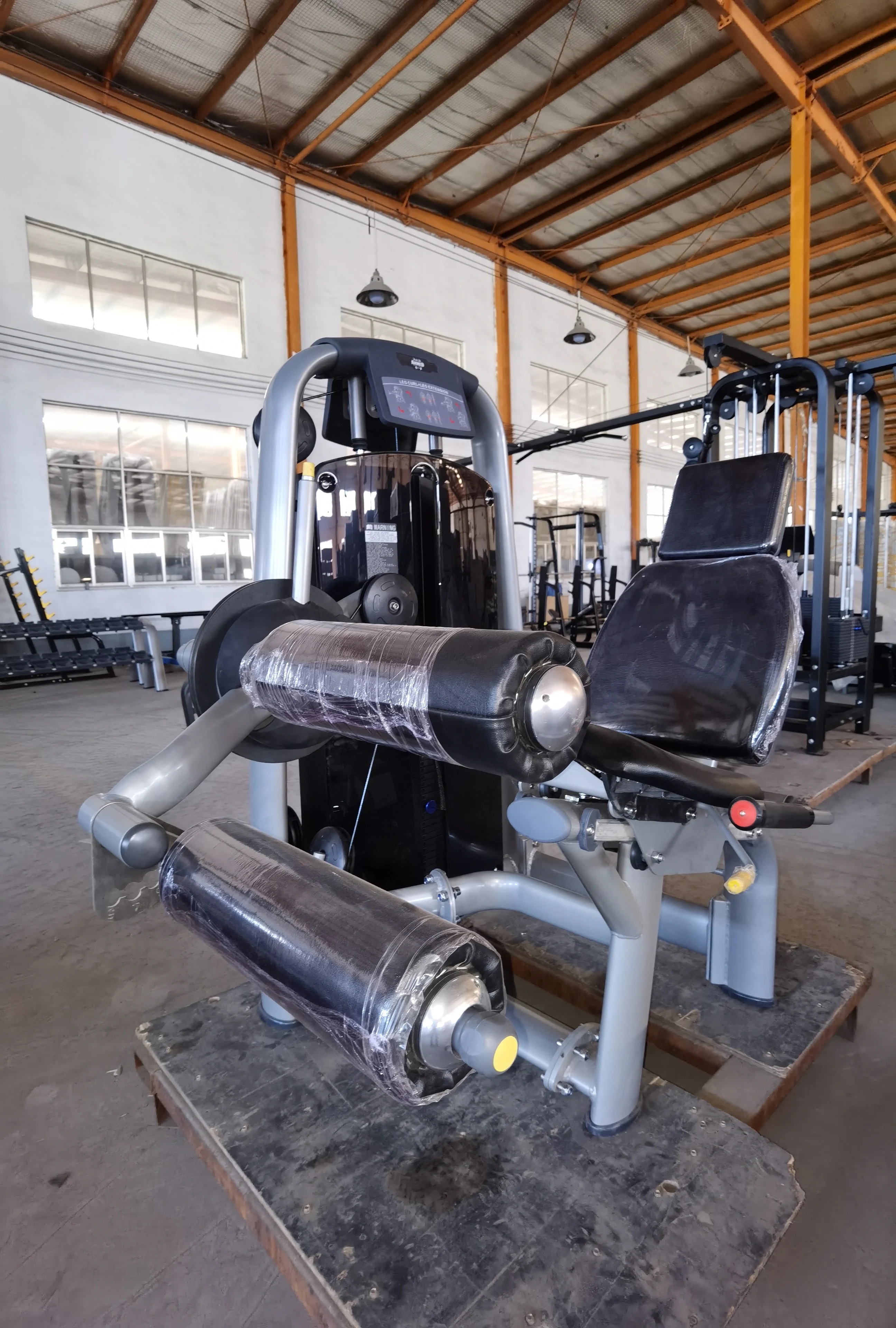 LAND fitness LDT-05 Recumbent Bike