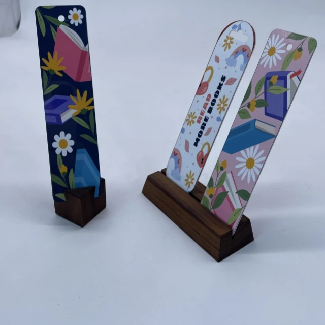 Double-sided HD gloss white sublimation aluminum bookmark heat transfer printing photo book mark blank picture