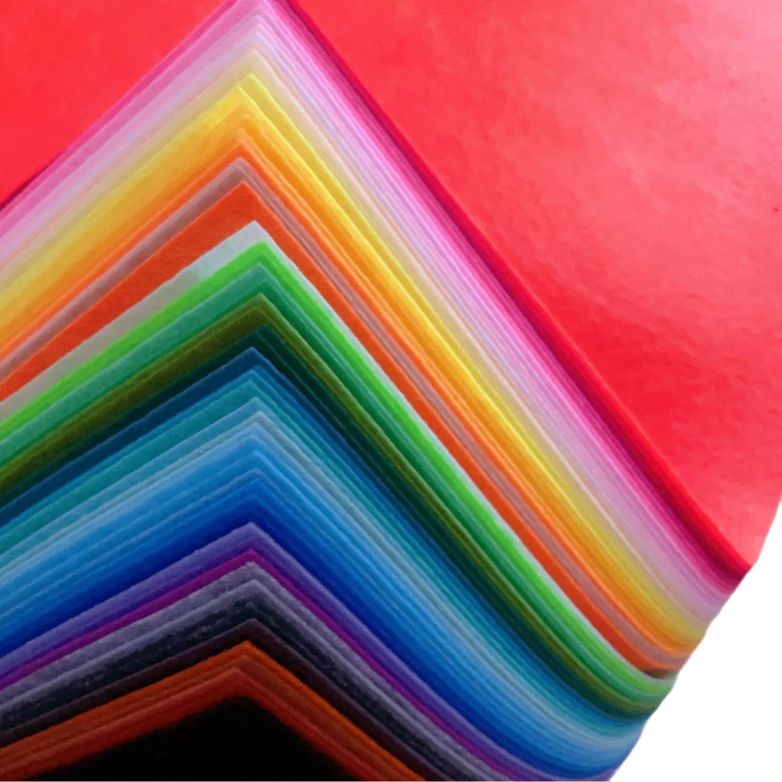 Good quality low cost 100% polyester nonwoven felt fabric