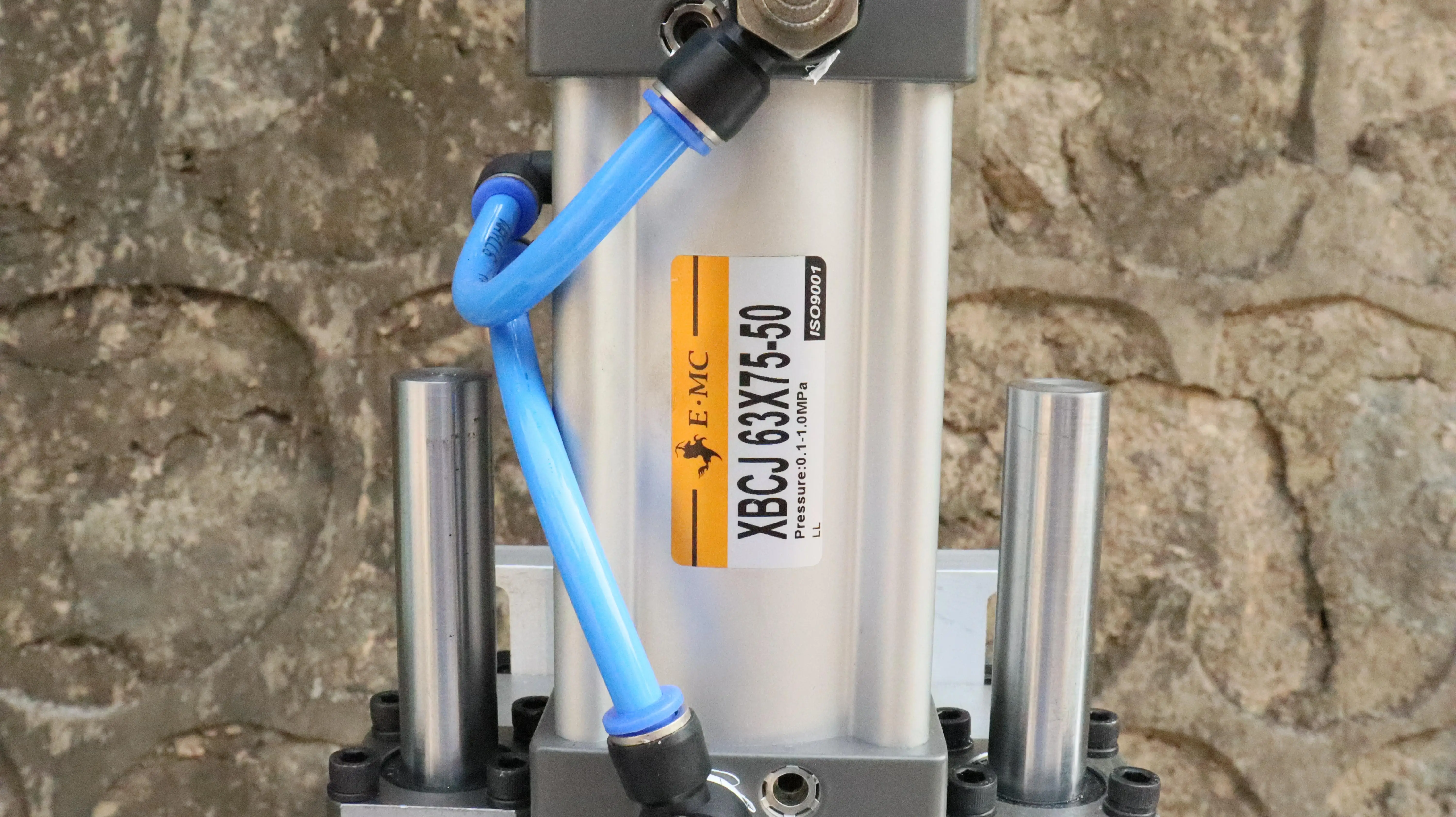 Automated Rotomolding Welding Machine for PP & Nylon Automotive Plastics  oil filter bowl Spherical toy Water spray connector