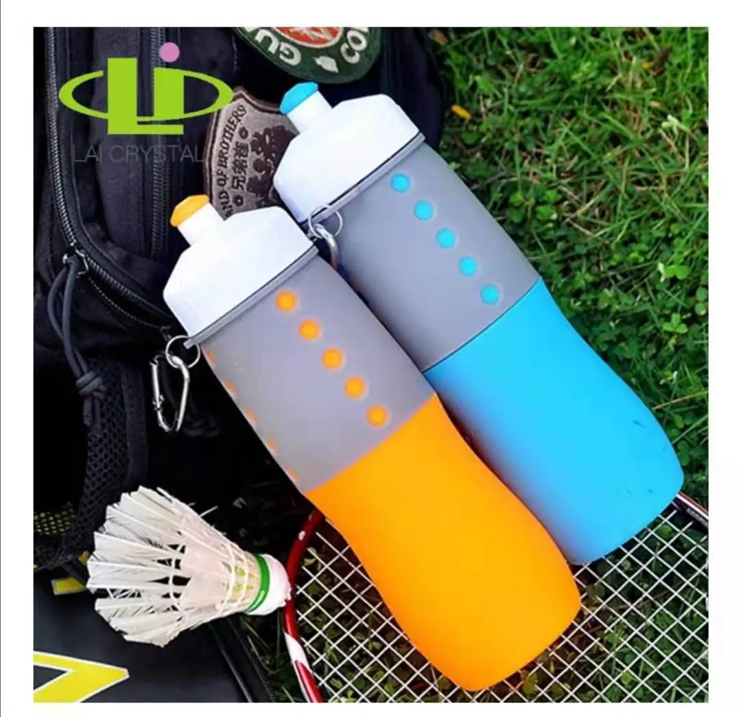 Factory Newly Designed Cheap Squeeze Blue With Cover Water Bottle Silicone
