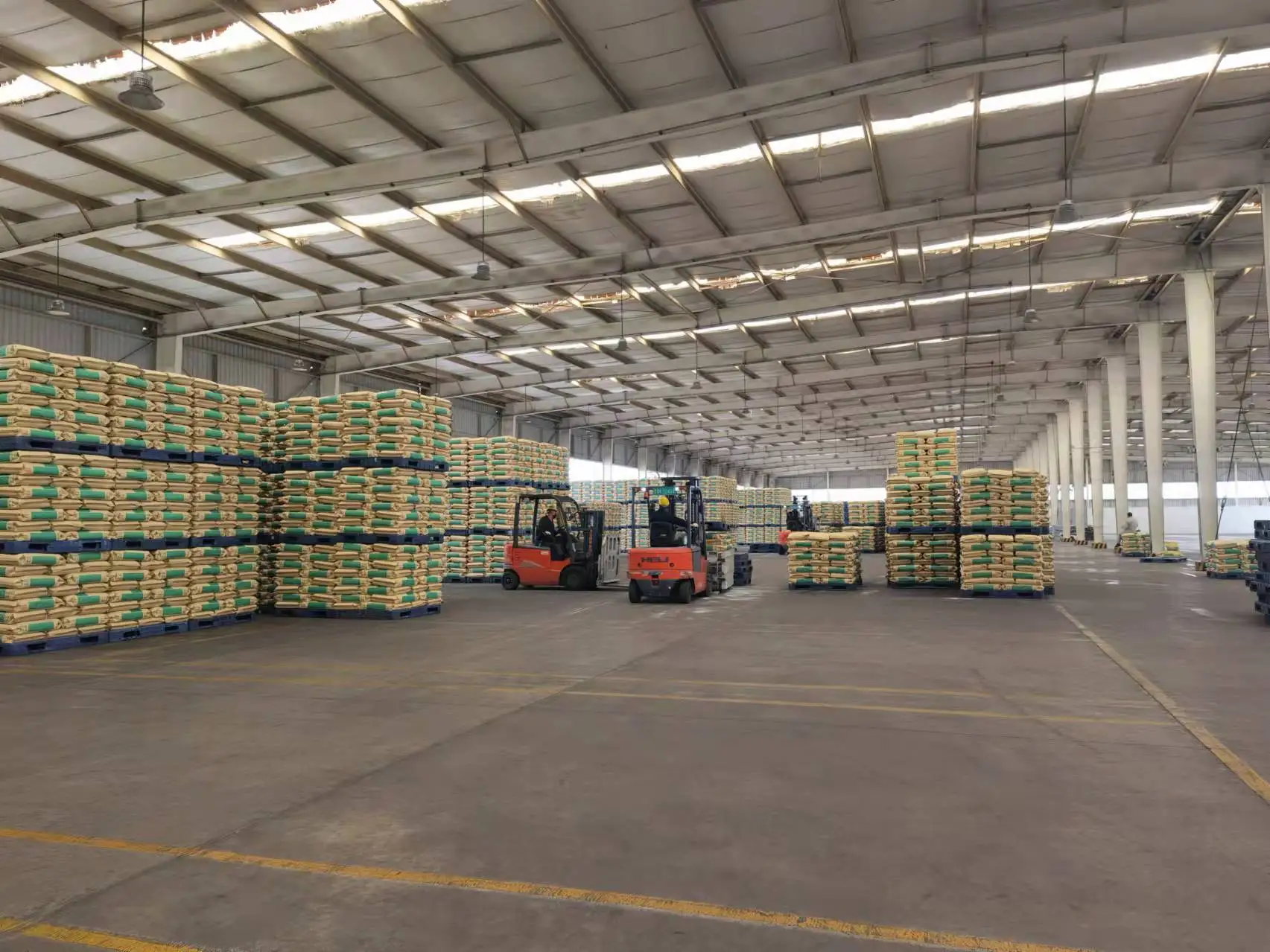 PVA-2499 Polyvinyl Alcohol Chinese Supplier Top Grade  Good Price CAS NO 9002-89-5