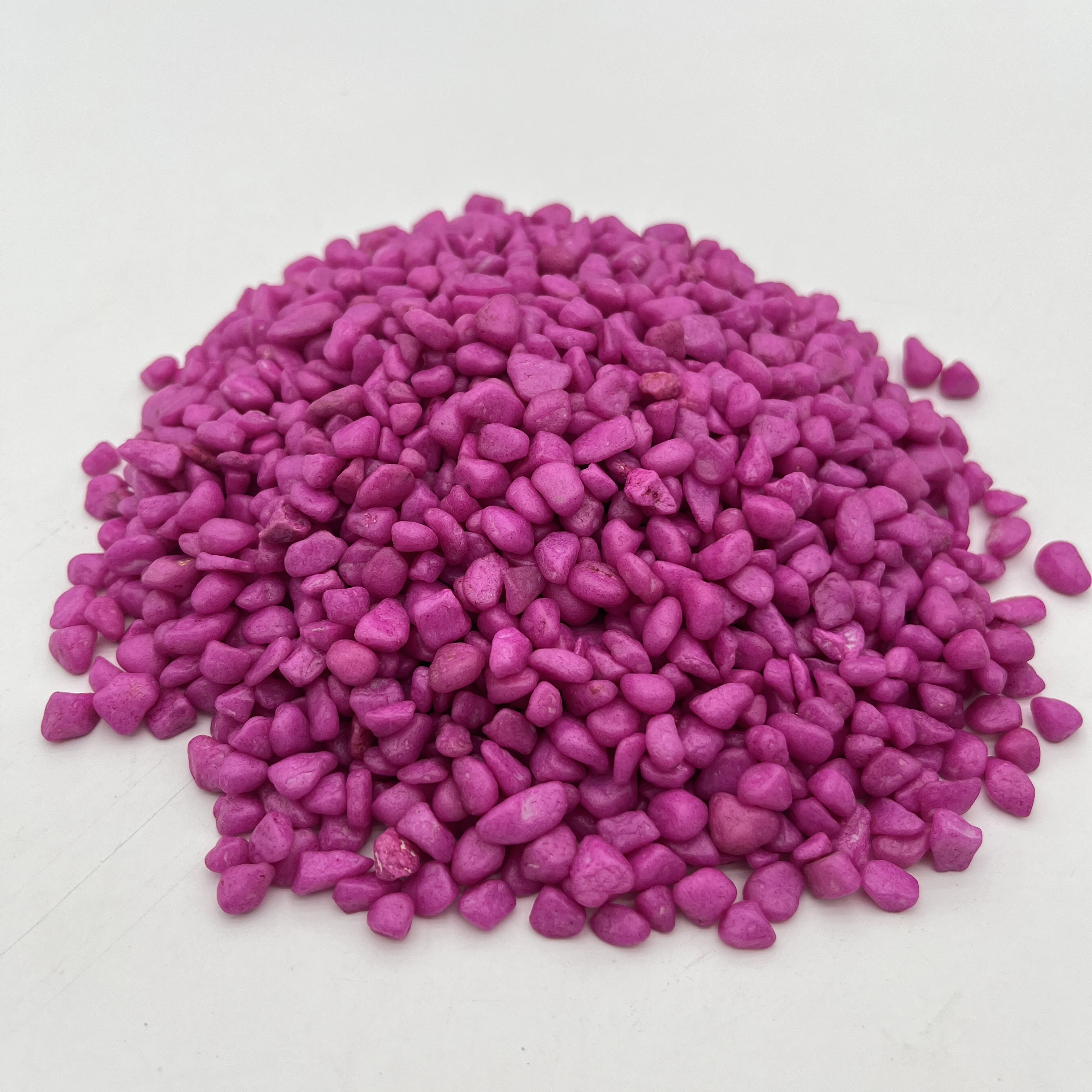 Hot selling 6-9mm aquarium fish artificial landscape horticultural decoration colored pebbles price