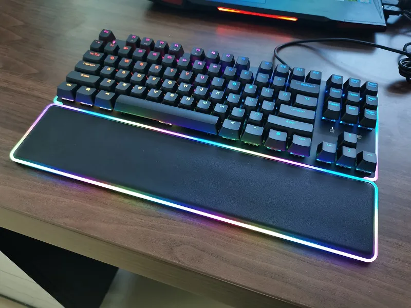 104 Keys Arabic Ergonomic Multimedia Mechanical Gaming Keyboard Wired Waterproof Led Rgb Gamer Computer Gaming Keyboard