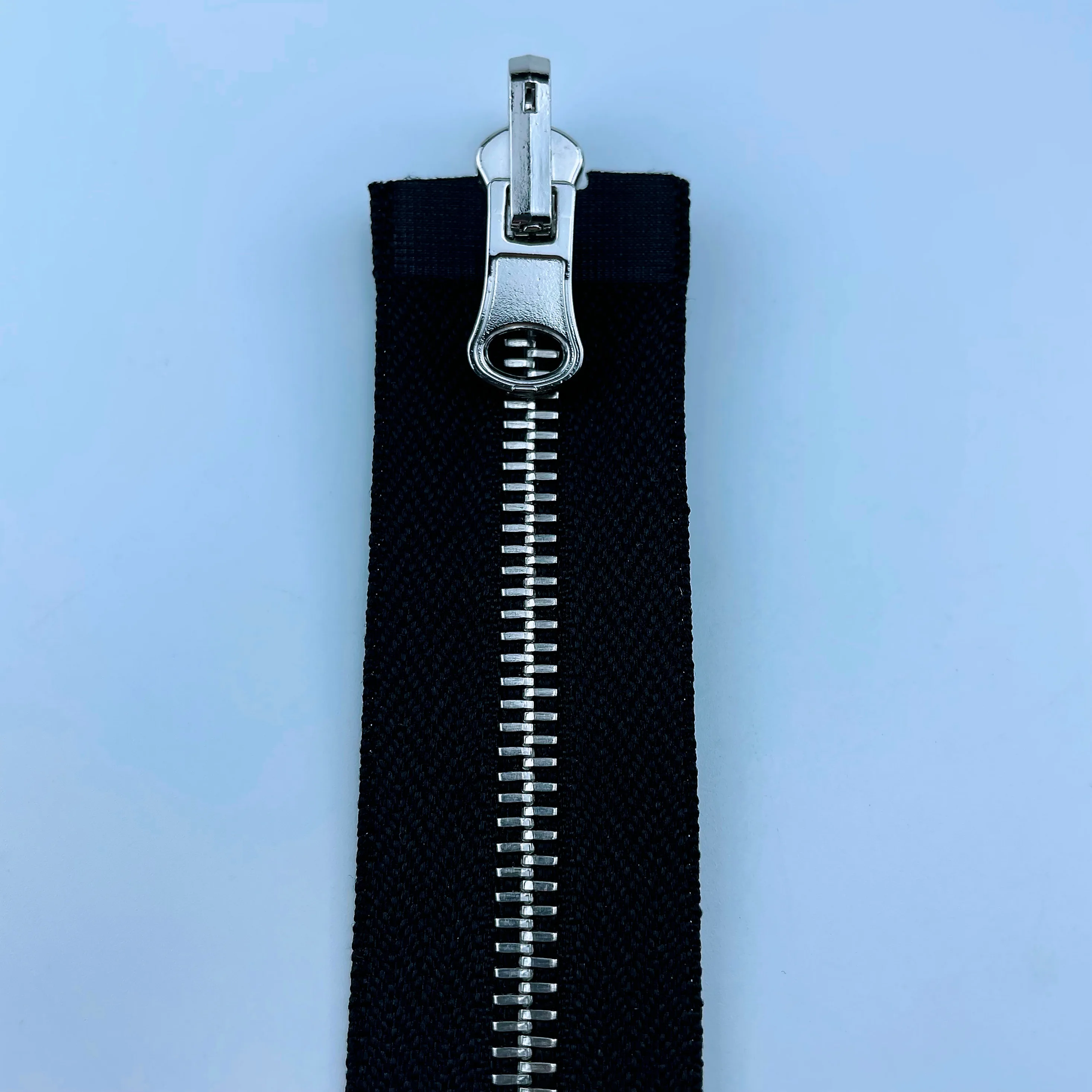 Customized Rotary Puller Reversible Slider Accessories NO. 5 Metal Zipper Door Zvintageiri Teeth Swiss Men End Brasflowers