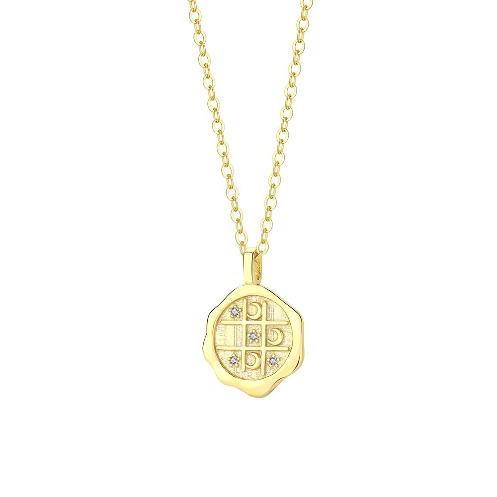 Glowluxe Jewelry Personalised Sterling Silver Gold Plated Star And Moon Zircon Round Pendant Necklace