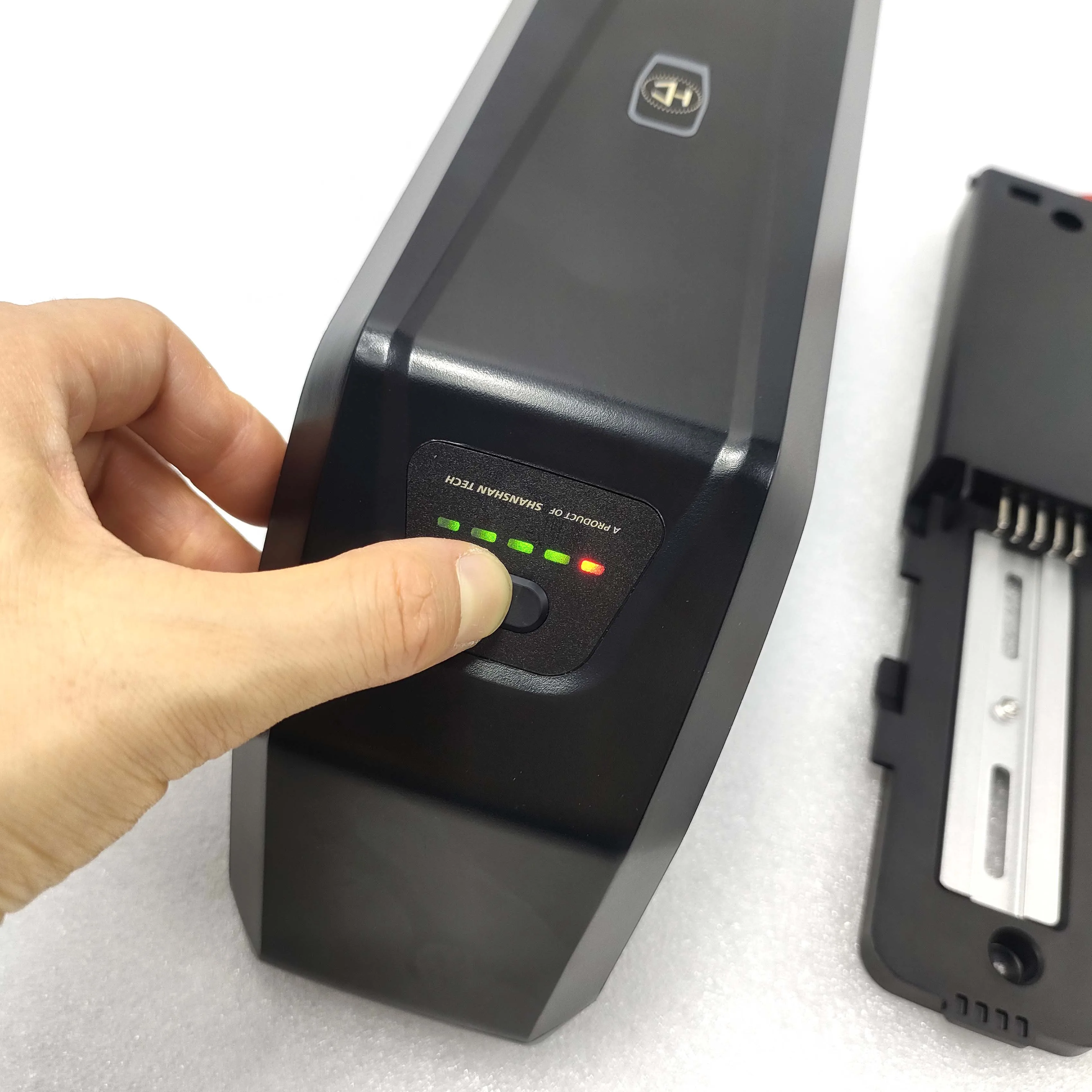 48v 52v 18650 cell downtube ebike lithium battery