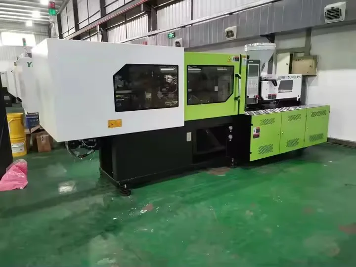 120 Ton Injection Machine Polypropylene Plastic Injection Molding Machine Electric Socket Injection Machine