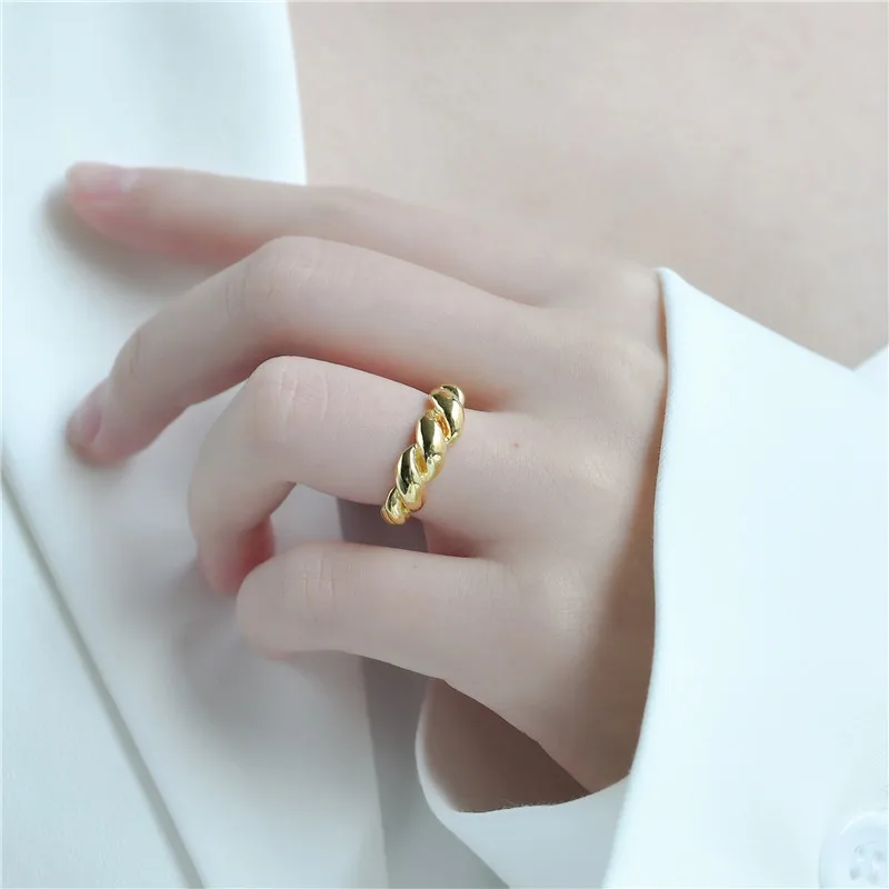 South Korea S925 Sterling Silver Croissum Open Ring Female Fashion Personality Ins Niche Design Fine Index Finger Ring Wholesale