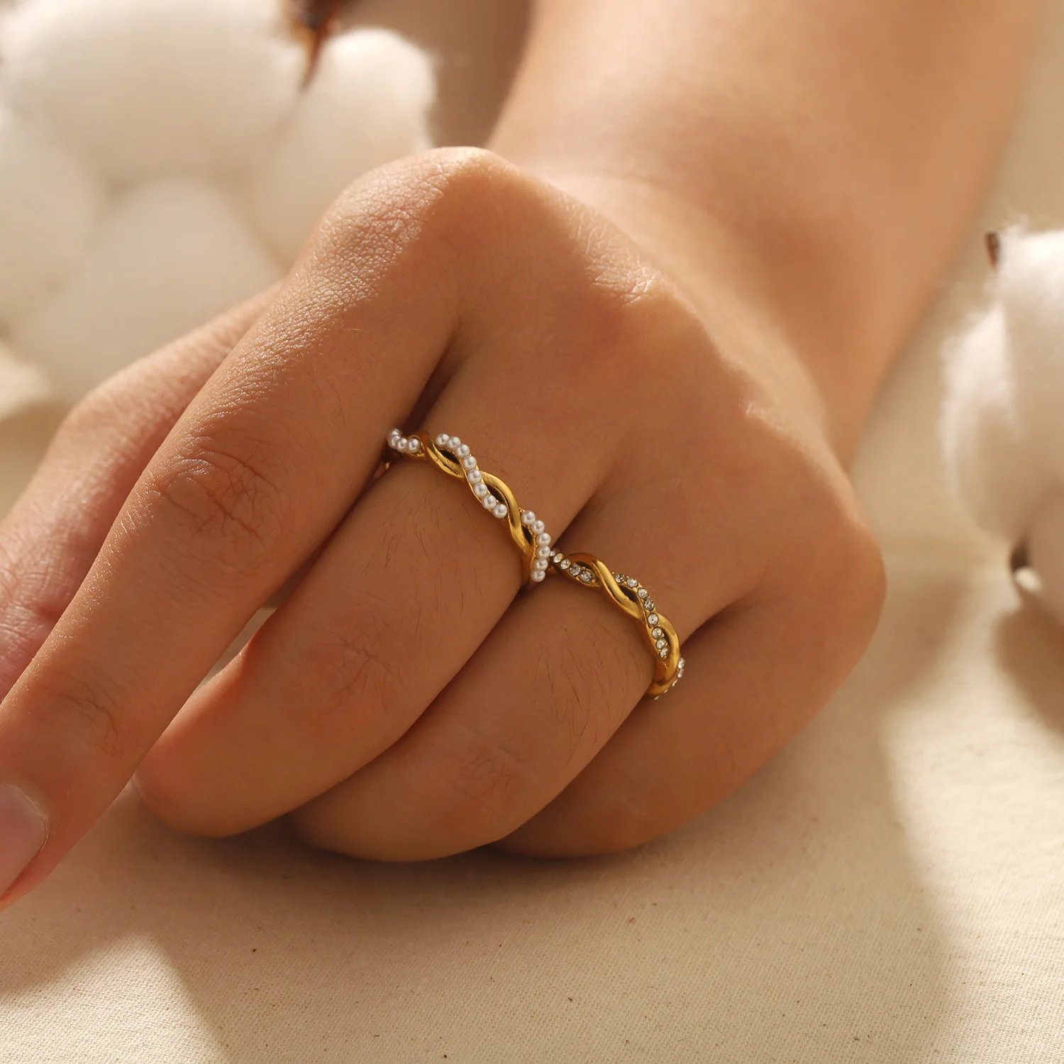 Ins Style Dainty Twisted Pearl Zircon Stacking Rings Waterproof 18K PVD Gold Plated Stainless Steel Finger Ring For Women