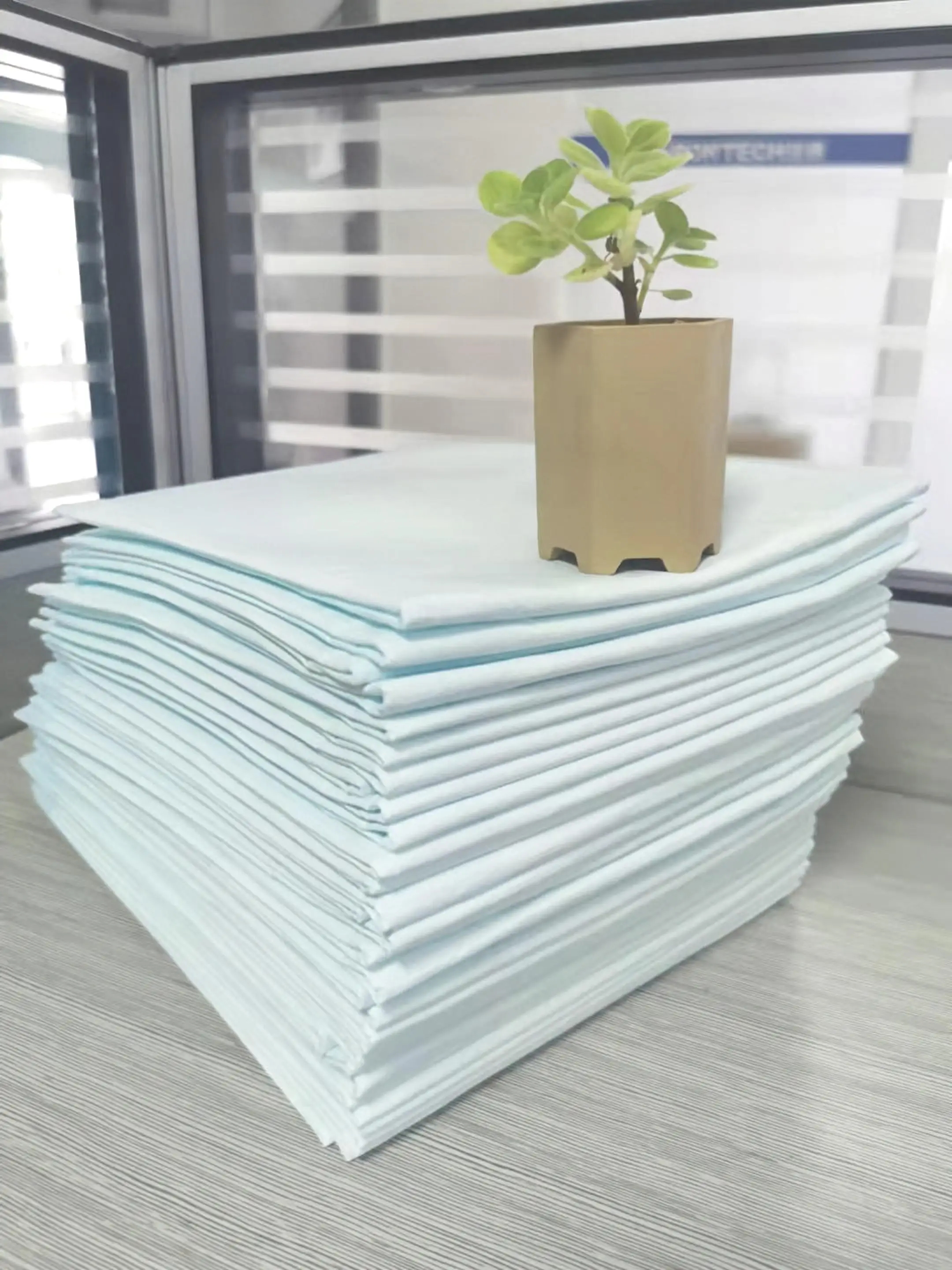 RT-600 Полностью Автоматическое Санитарно-щенок товары для дрессировки домашних животных впитывающие прокладки делая машину