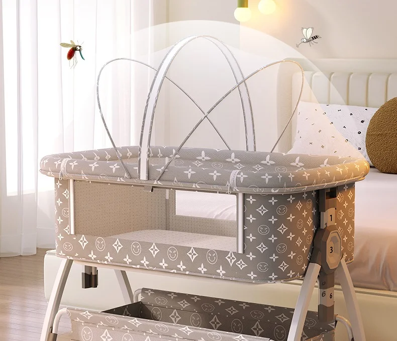 Istaride Cub Portable Bassinet in Grey, Multi-Use Baby Bassinet with Locking Wheels